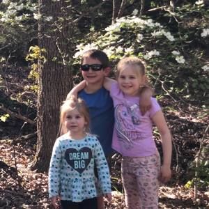 Meet your Posher, Cassandra